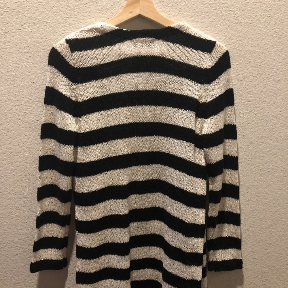 Black and White Strip Cardigan size M - Picture 4 of 4